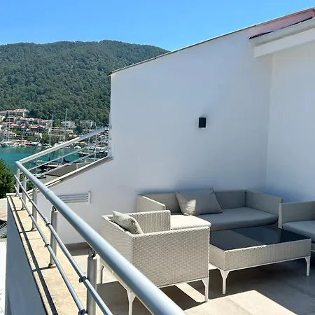 Marina Boutique Hotel