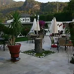 Marina Boutique Hotel 3*