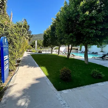 Marina Boutique Hotel