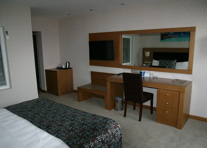 Marina Boutique Szálloda 3*