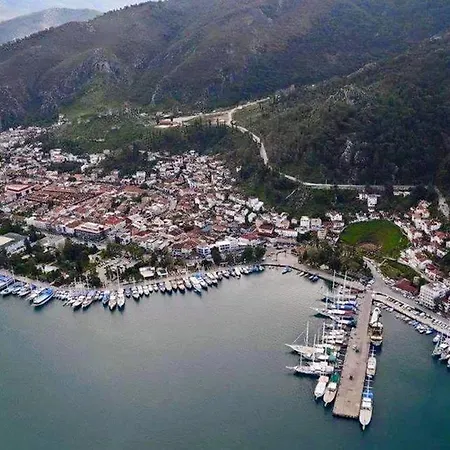 Marina Boutique Hotel 3*